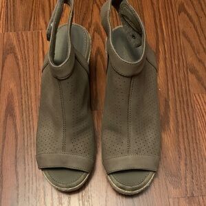 Women's Peep-Toe Sandals